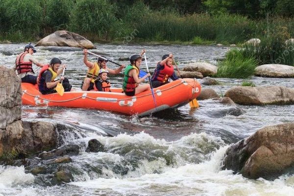 7人洪峰漂流遭譴責(zé)，拒絕救援消防隊(duì)員一路護(hù)送(4)