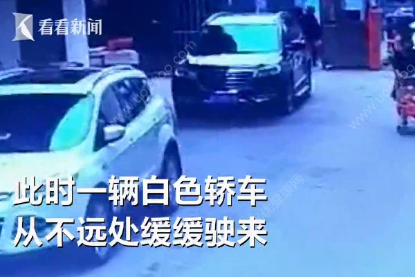 幼童玩躲貓貓慘遭轎車碾壓，危在旦夕，警方已介入(2)