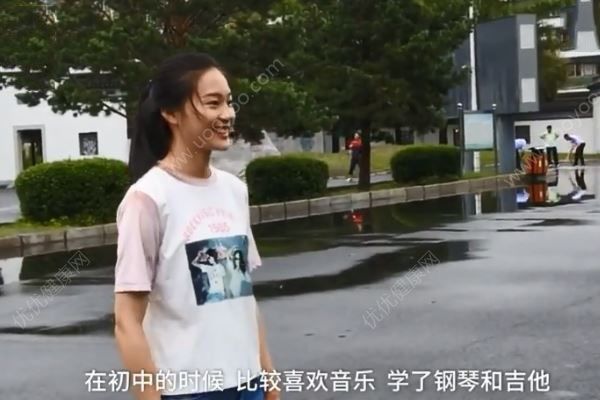 美女學(xué)霸高考648分，母親賣房供她上興趣班，存錢不如培養(yǎng)孩子(2)