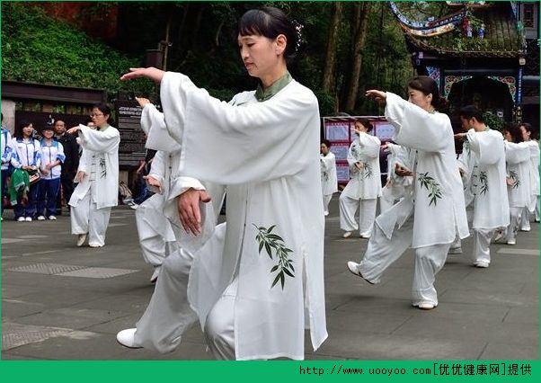 太極拳能治療冠心病嗎？太極拳能練好冠心病嗎？(1)