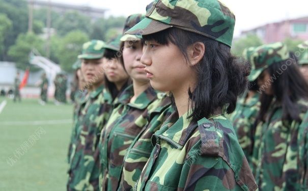 17歲軍訓(xùn)曬黑了能白回來嗎？17歲軍訓(xùn)曬黑了多久白回來？(3)