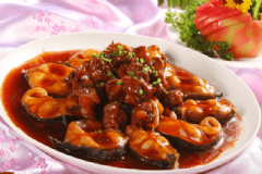 鯰魚(yú)的功效與作用有什么？鯰魚(yú)的食用方法有什么？[圖]