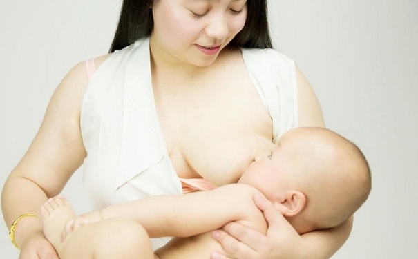 寶寶母乳喂養(yǎng)需要喂水嗎？母乳需要喝水嗎？(1)