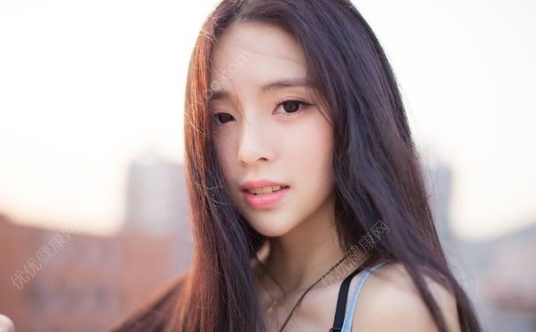 14歲可以接吻嗎？14歲女生接吻會怎么樣？(4)