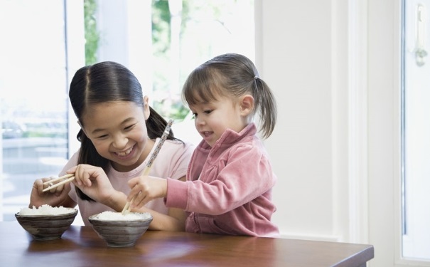 吃飯的壞習(xí)慣有哪些？怎樣吃飯不利于人體健康？(1)