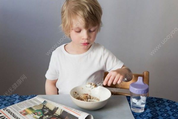 寶寶食物過敏是什么原因？寶寶食物過敏該怎么辦？(1)