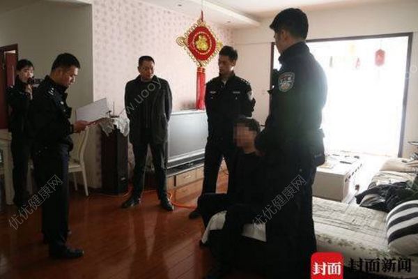 男子占前女友房子兩年不搬走，屯糧一次半月不出門(1)