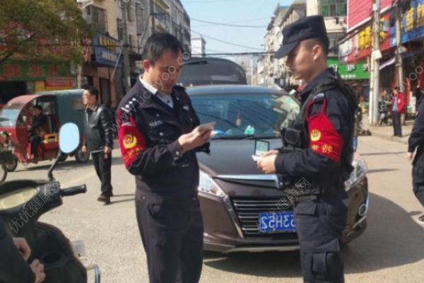 民警殉職女兒剛滿100天！因勞累過度突發(fā)心臟??！(3)