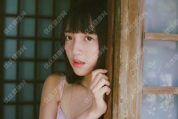 16歲女生痛經(jīng)是怎么回事？16歲女生痛經(jīng)該怎么辦？(1)