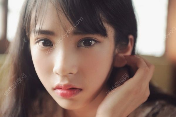 初一女孩早戀怎么辦？初一女孩早戀有什么危害？(1)