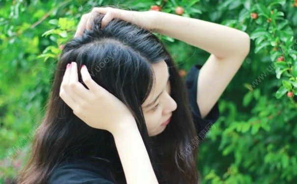 16歲女孩一個(gè)月沒來月經(jīng)正常嗎？16歲月經(jīng)不調(diào)怎么辦？(1)