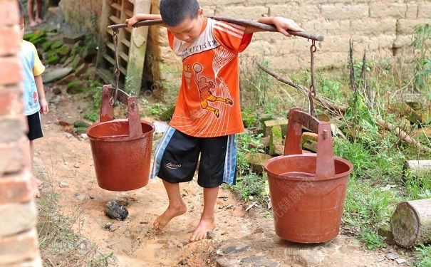 9歲男孩經(jīng)常頭暈惡心怎么回事？9歲男孩經(jīng)常頭暈惡心怎么辦？(4)