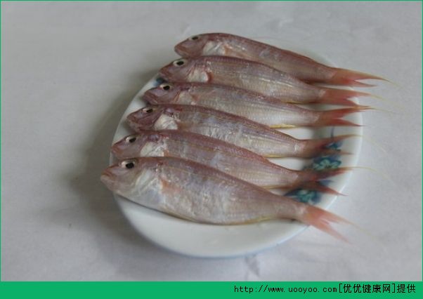 菠蘿可以和魚一起吃嗎？菠蘿和魚同食好嗎？(2)