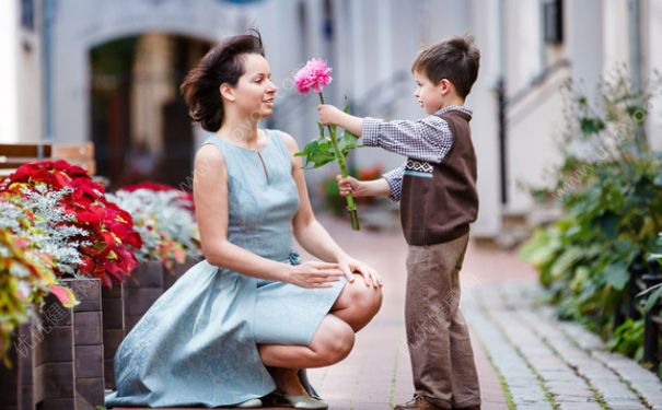 孩子犯錯(cuò)該不該打？孩子犯錯(cuò)怎樣處理最好？(2)