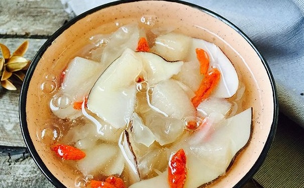 排毒養(yǎng)顏吃什么食物最好？吃什么可以排毒潤膚？(1)