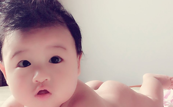 怎樣保護(hù)幼兒的乳牙？孩子接種疫苗家長(zhǎng)要注意什么問題？(1)