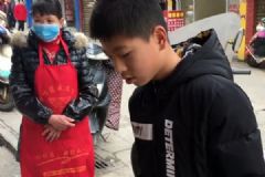 14歲男孩假期1天炸700根油條！吃油條有這些事項(xiàng)要注意！[多圖]