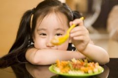 怎樣糾正孩子挑食習(xí)慣？孩子挑食偏食如何糾正？[圖]