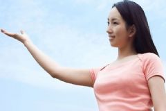 女性生理期吃什么排毒？女人吃什么排毒養(yǎng)顏？[圖]