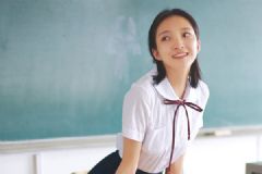 女生會長喉結(jié)嗎？女生有喉結(jié)正常嗎？[多圖]