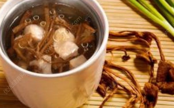 茶樹菇有什么營(yíng)養(yǎng)？吃茶樹菇胃疼怎么處理？(2)