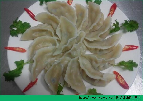 餃子放冰箱怎么樣不會粘在一起？餃子放冰箱粘到一起了怎么辦？(1)