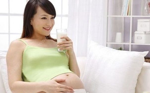 孕婦奶粉的選購和飲用原則：孕婦奶粉什么時(shí)候喝比較好？(1)