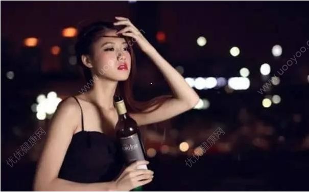 女性常喝酒有什么危害？女性喝酒的注意事項(1)