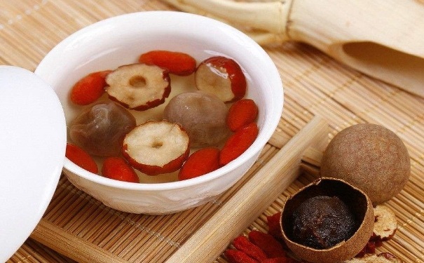 保養(yǎng)卵巢吃什么食物最好？保護卵巢的食譜(1)