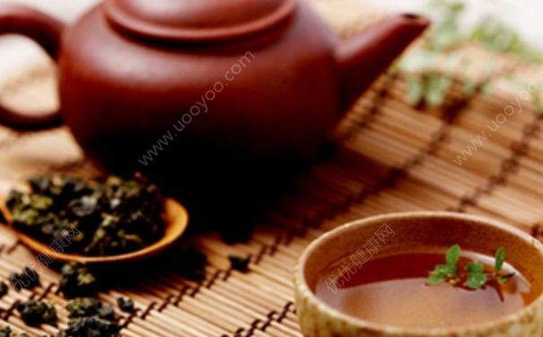 女性養(yǎng)生應(yīng)該如何選茶？每天喝多少茶比較合適？(1)