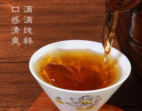 喝黃酒會(huì)不會(huì)發(fā)胖 熱量高,提高食欲,形成肥胖